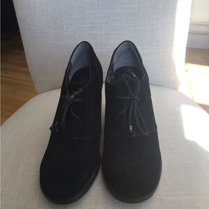 Banana Republic Black Lace Up Boots